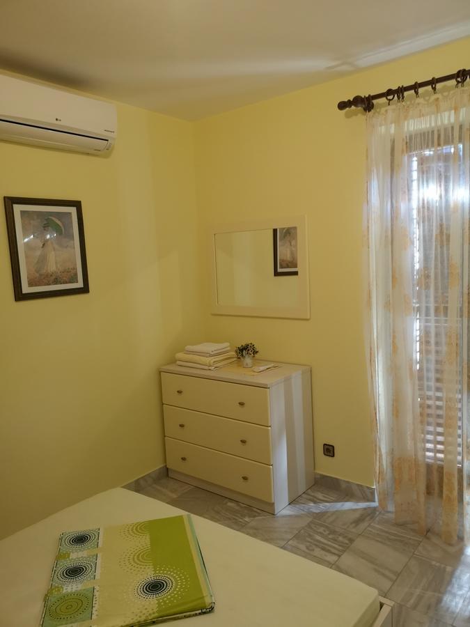 Apartments And Rooms Villa Mir 자톤 외부 사진